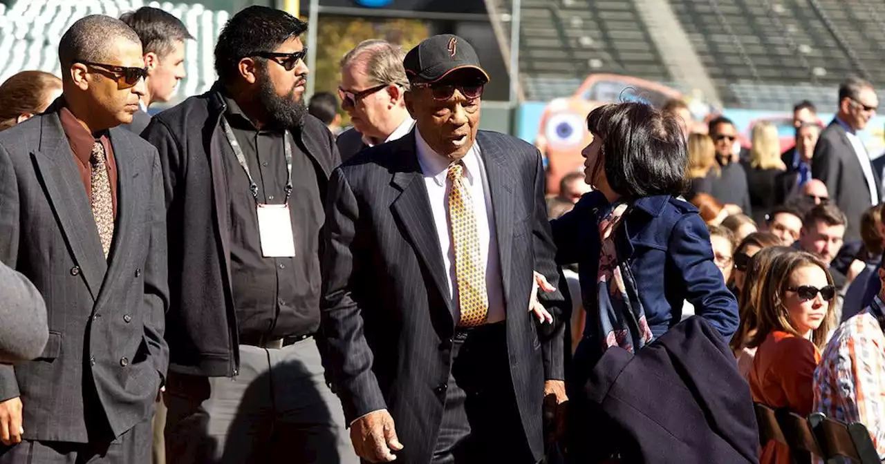 Willie Mays doc debuts not far from site of iconic catch