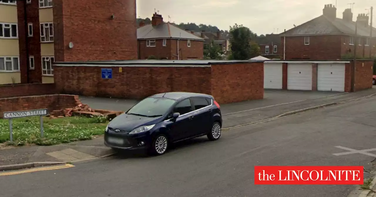 Three arrested in Lincoln after man hospitalised with multiple stab wounds