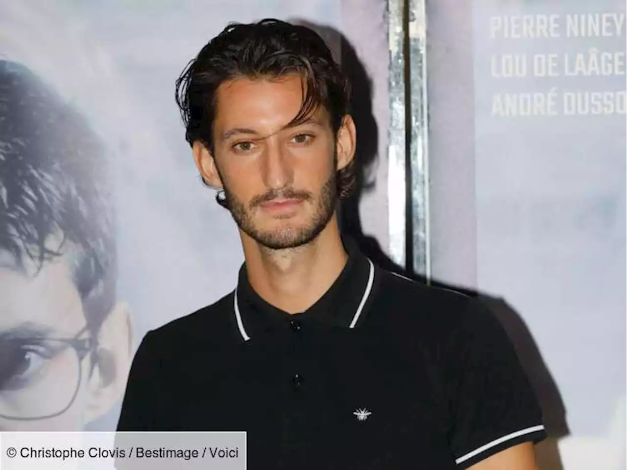 « Une malédiction » : ce détail qui a inquiété Pierre Niney au sujet de sa fille - Voici