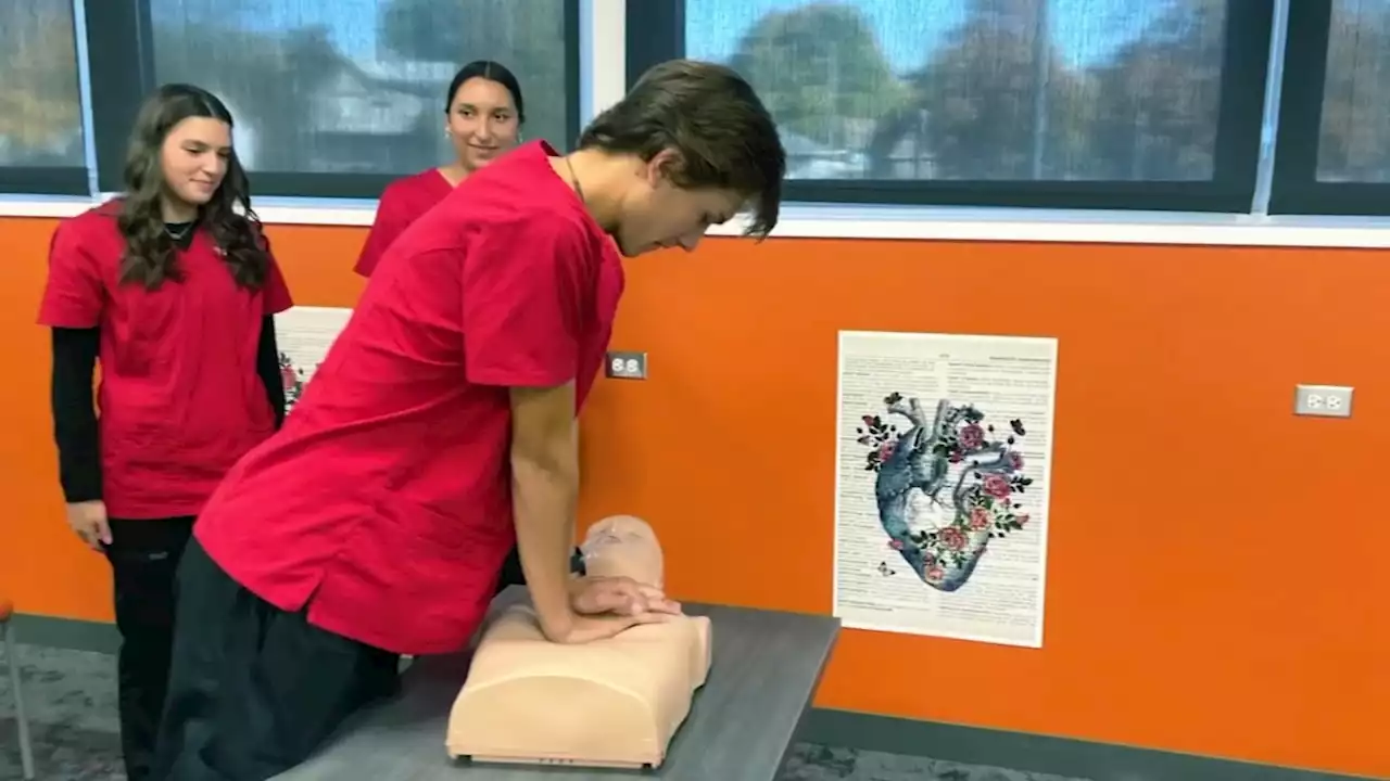 Brand new program teaches Crystal Lake high schoolers to become certified nursing assistants