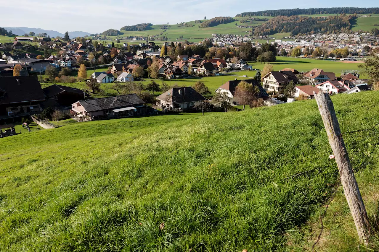 Premiere im Kanton Bern – Wie das kleine Dorf mithilfe des grossen Nachbarn wachsen will