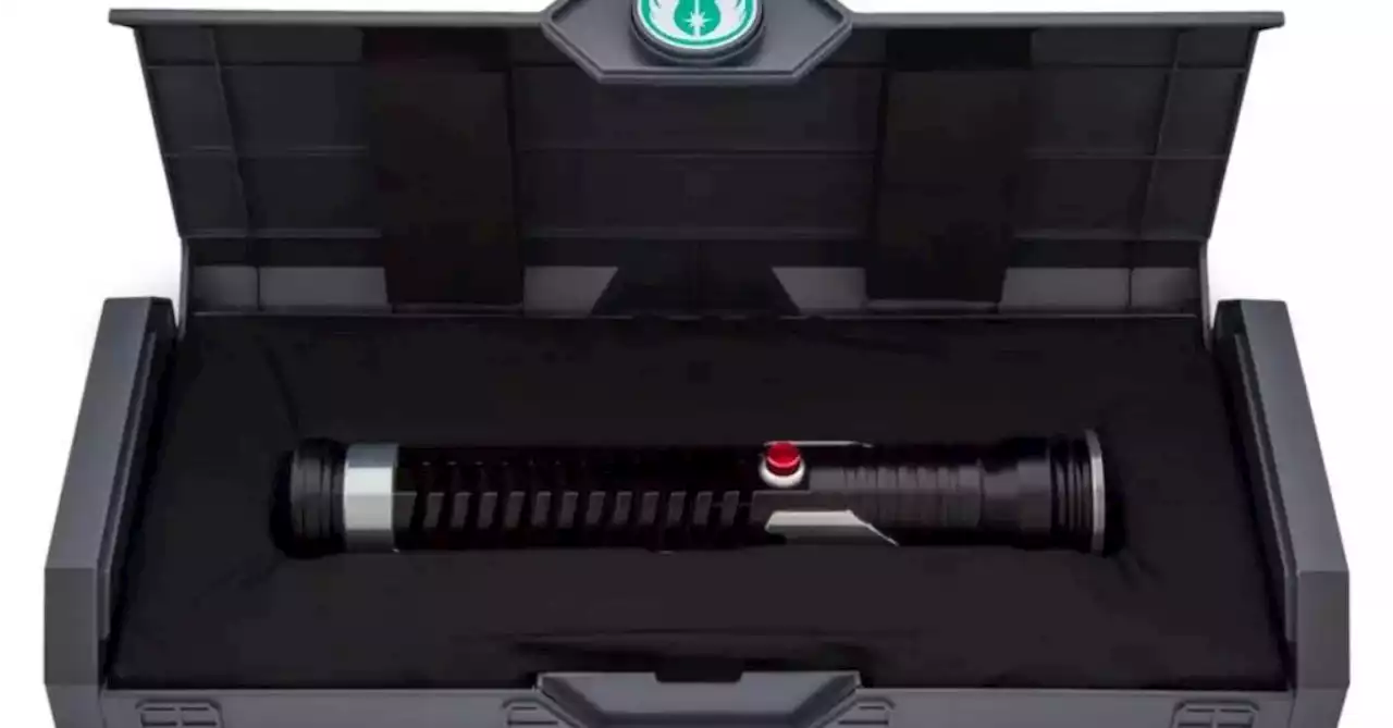 Star Wars Qui-Gon Jinn Lightsaber Replica Arrives at shopDisney