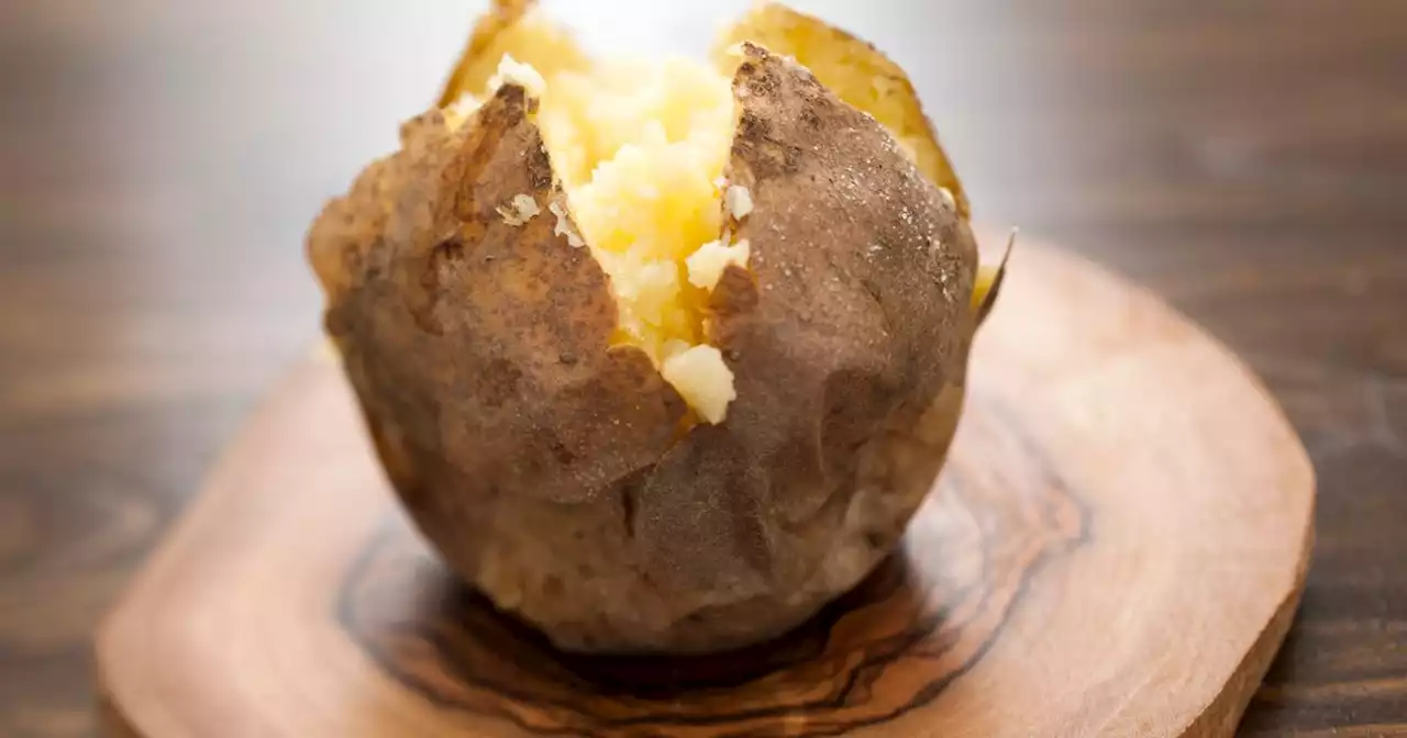 The 15-minute hack for cooking crispy baked potatoes without an oven