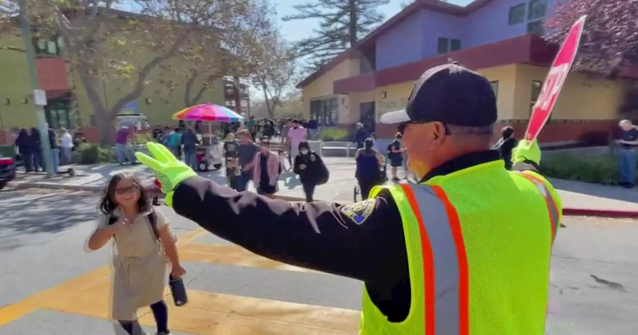 Longtime San Jose crossing guard sets high bar for new recruits