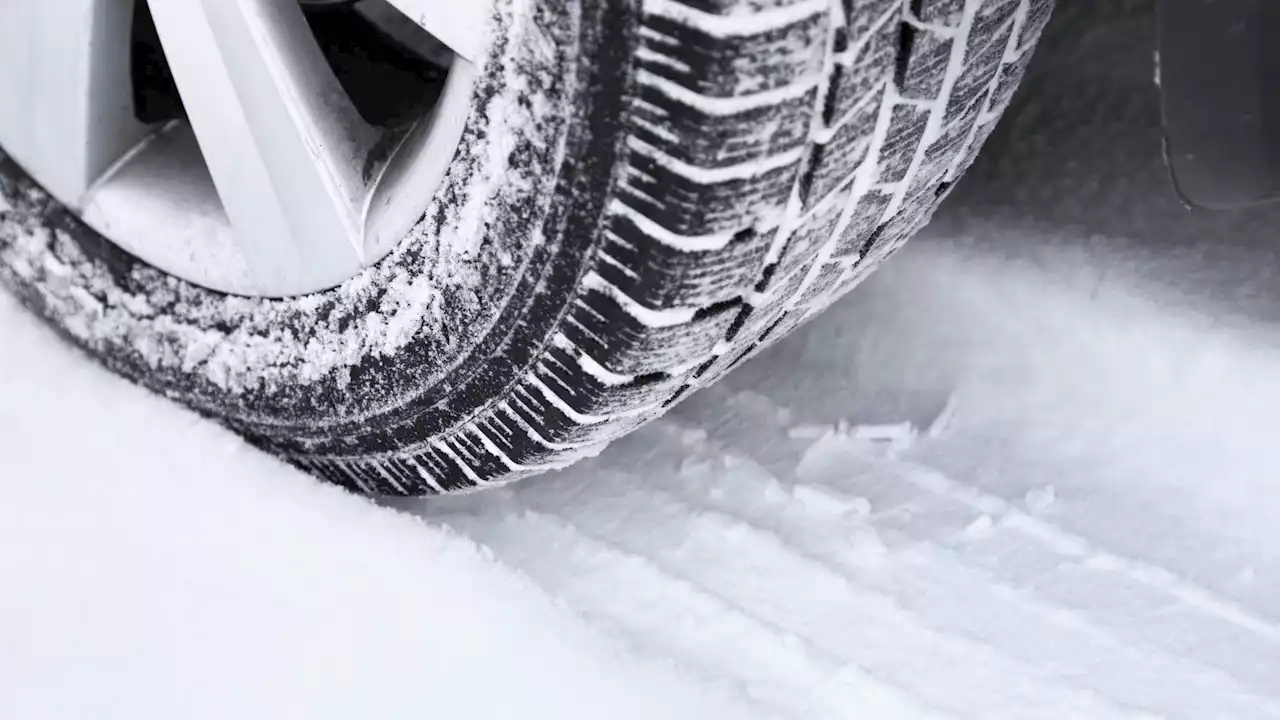 Sur les pneus neige, le gouvernement prolonge (encore) la tolérance de quelques mois