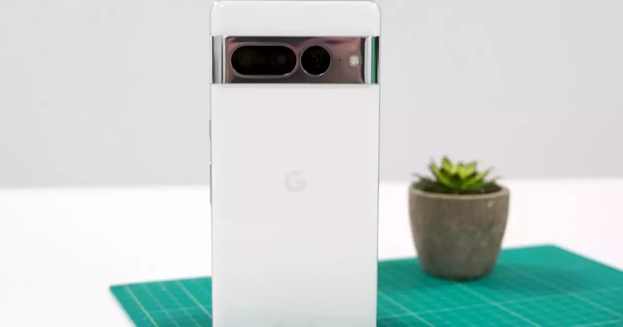 Les Pixel 7 ne sont pas les smartphones les plus puissants du marché, mais Google s'en fiche