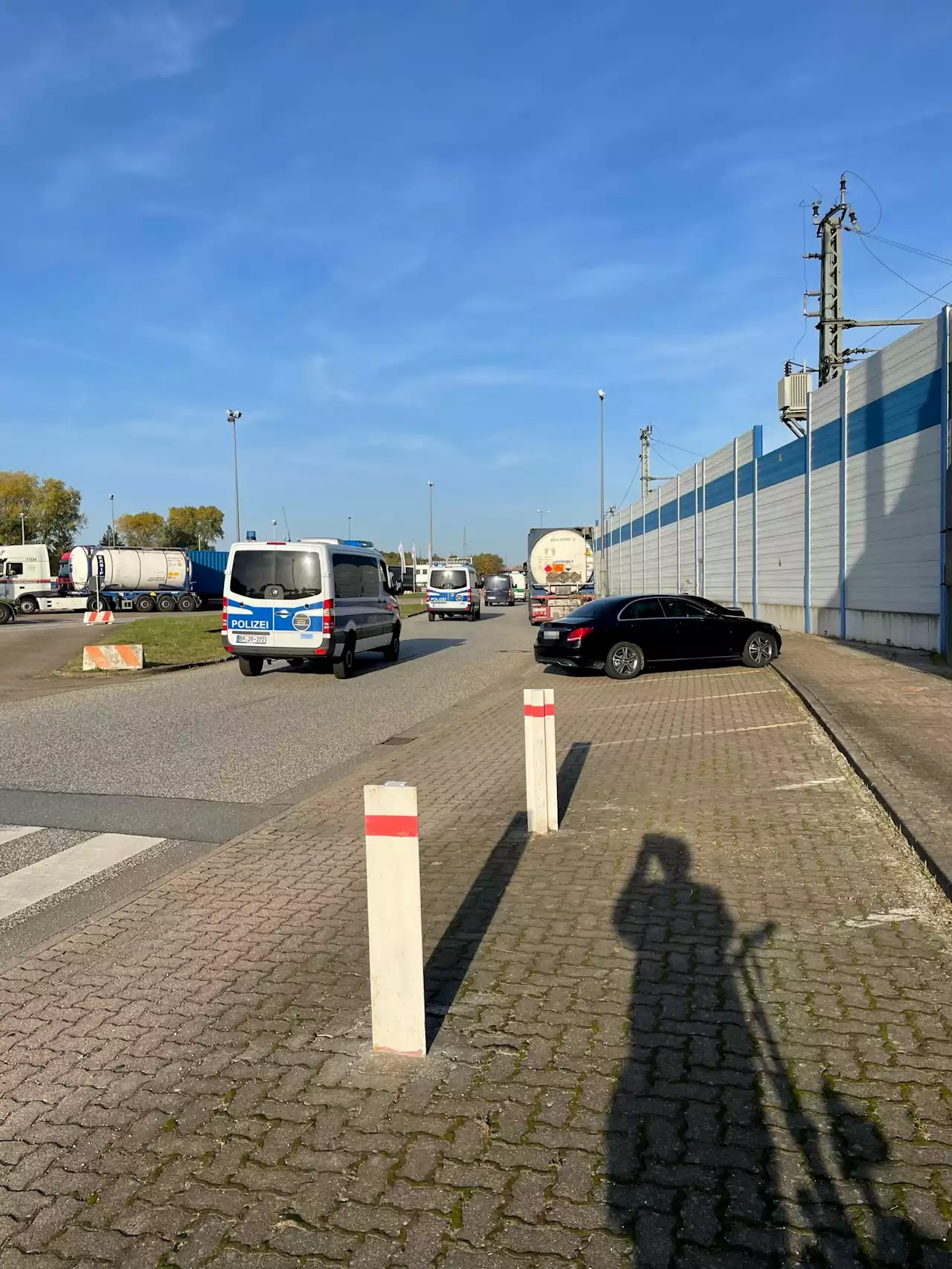 Auf frischer Tat: Bundespolizei stellt Diebe am Verladebahnhof Moorfleet