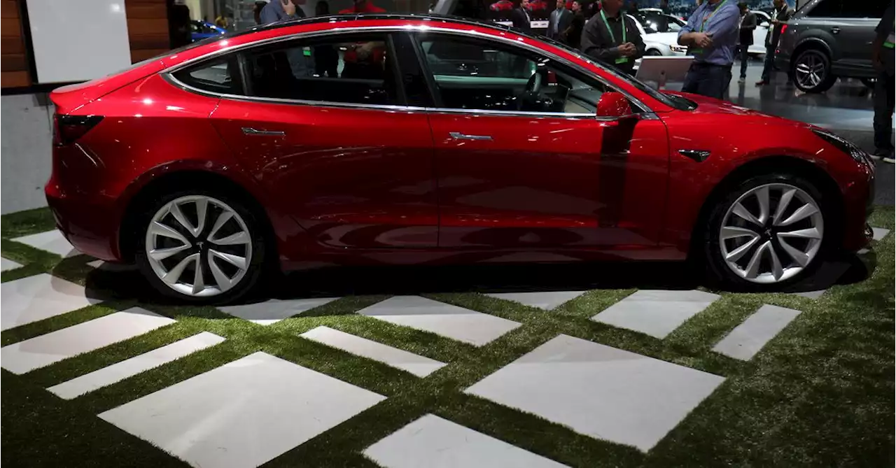 Tesla recalls 24,000 U.S. vehicles over seat belt issue