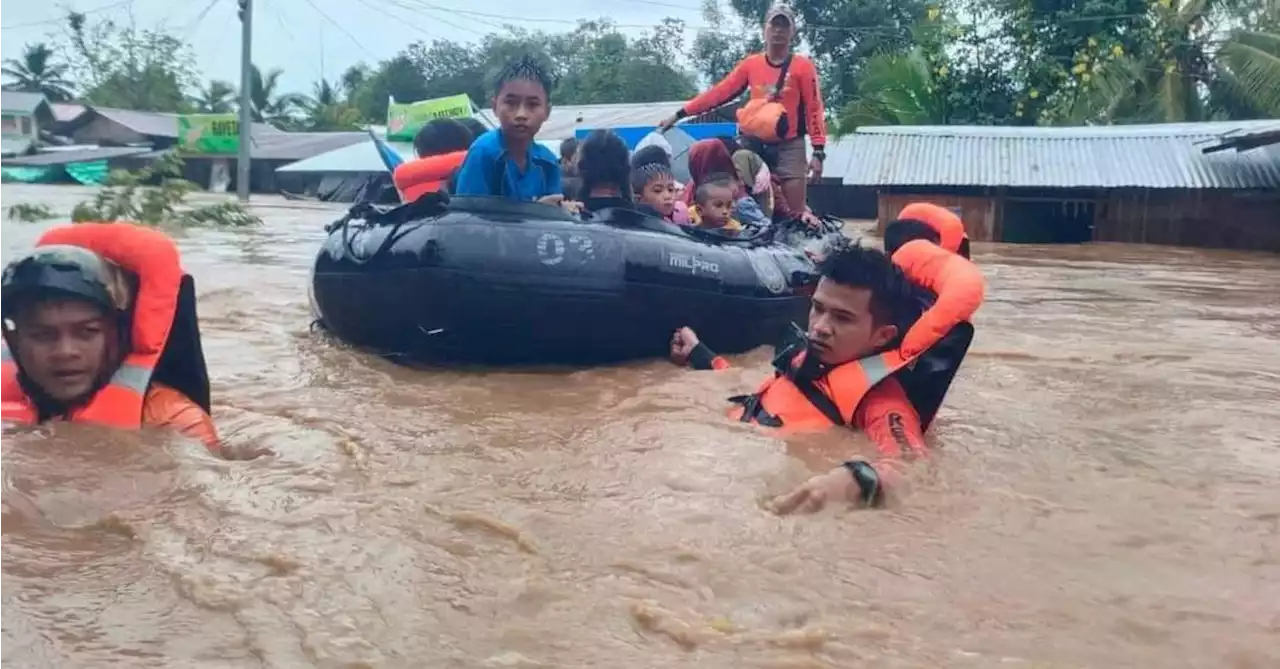 Philippines floods, landslides leave 42 dead, dozens missing