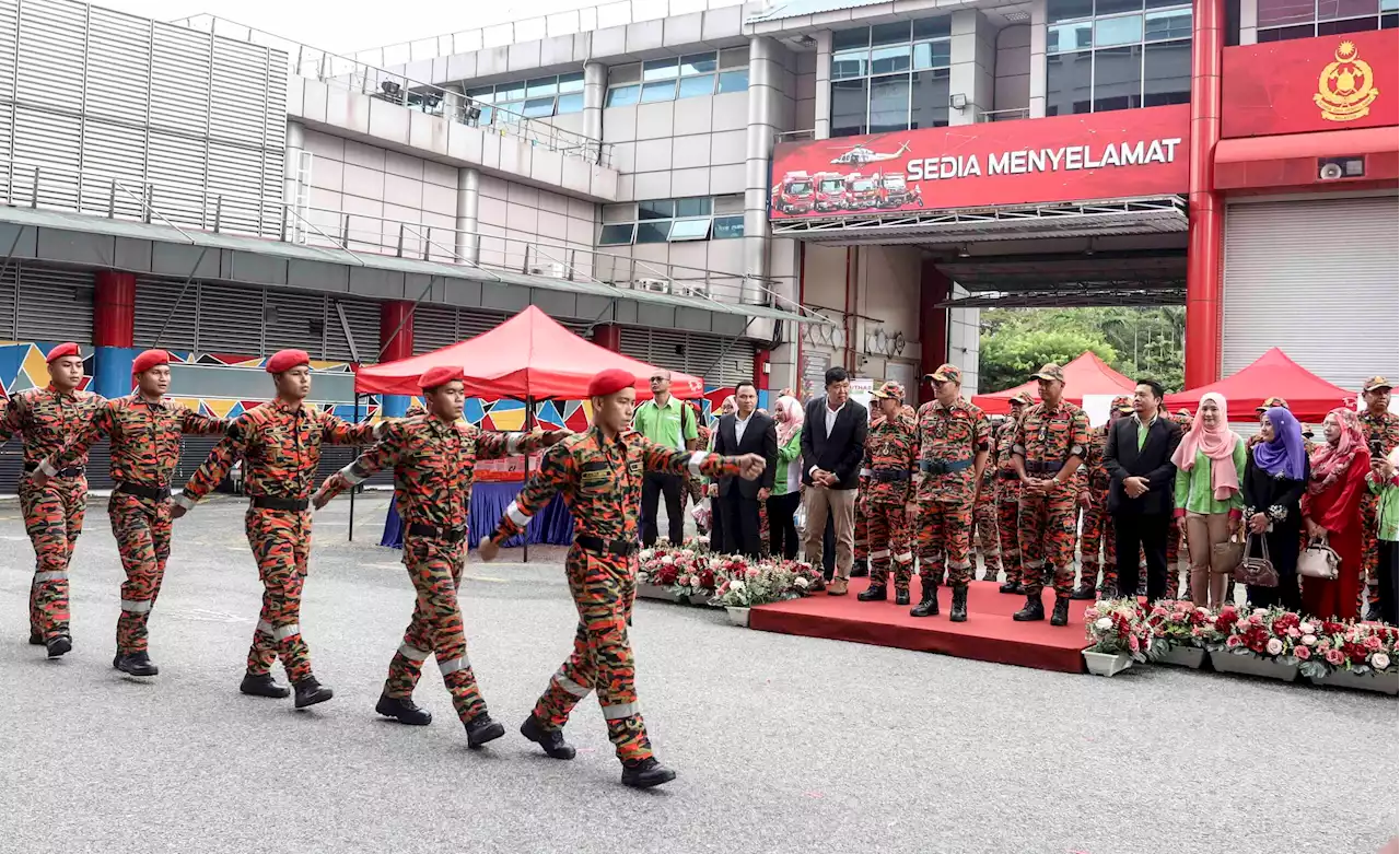 Bomba lancar MTL Red Team hadapi banjir