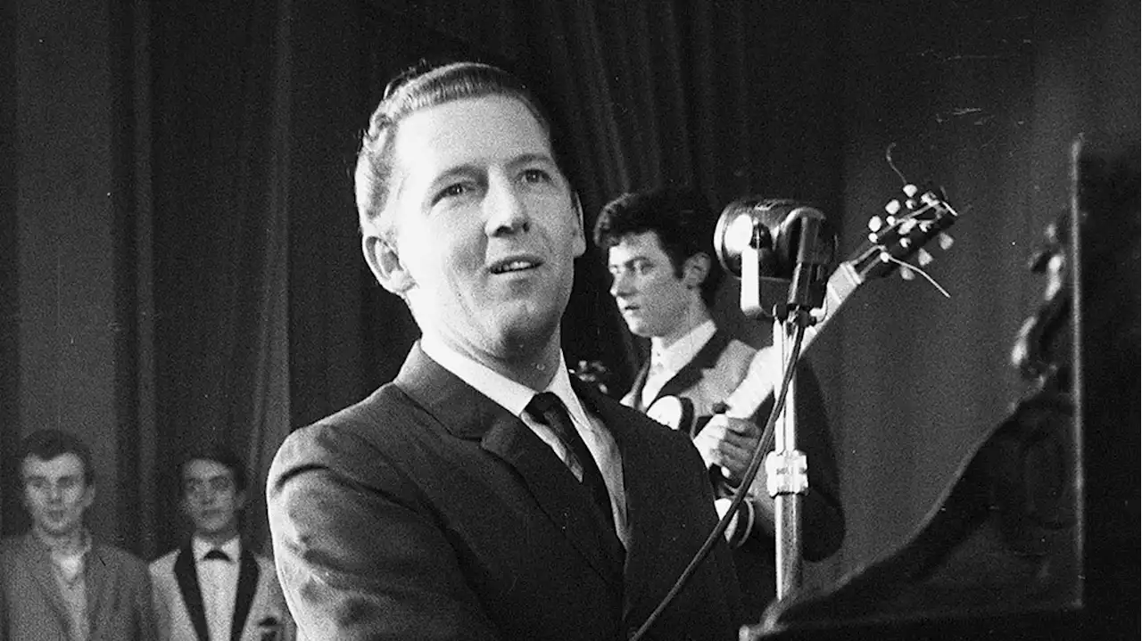 15 of Jerry Lee Lewis’ Greatest and Most ‘Breathless’ Musical Moments