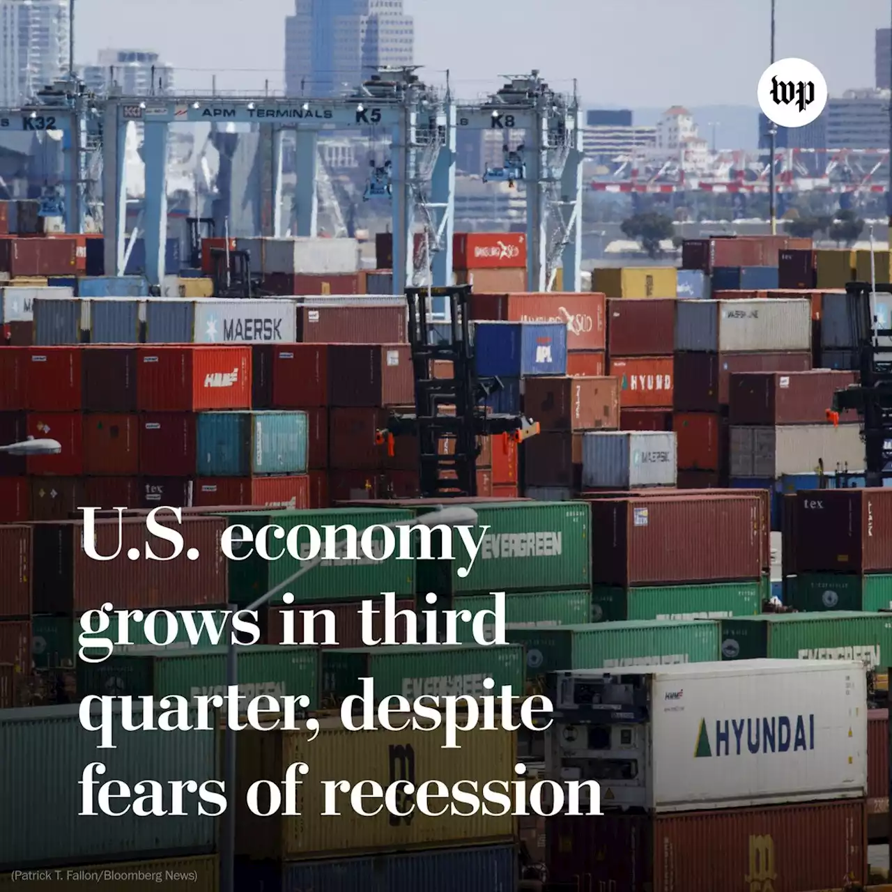 U.S. economy grows in third quarter, reversing a six-month slump