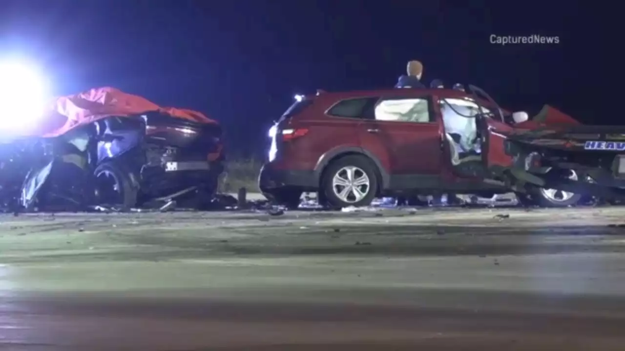 2 dead, 1 critically hurt in multi-vehicle crash involving tow truck in Geneva, police say