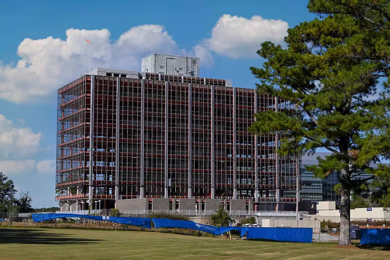 Watch von Braun NASA HQ in Huntsville come down