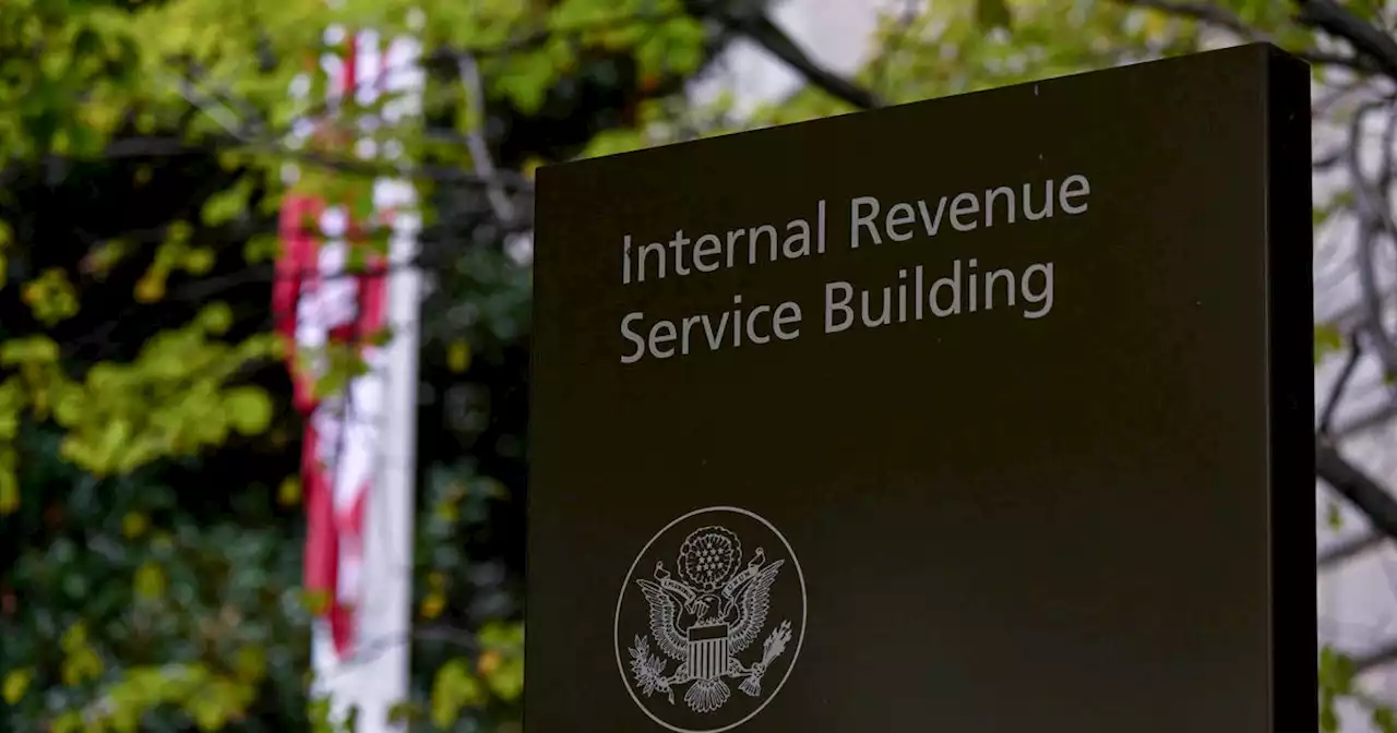 IRS hires 4,000 customer service workers ahead of 2023 tax season