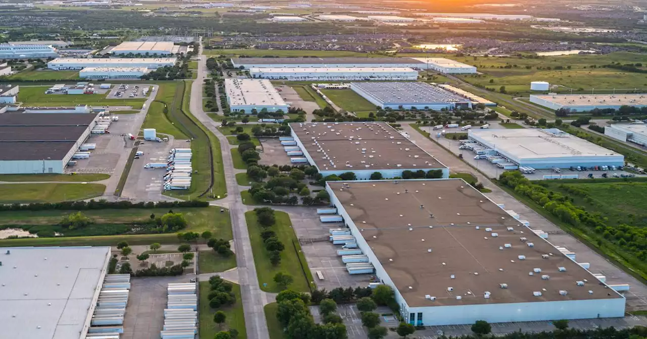 Canada investor grabs North Fort Worth shipping hub