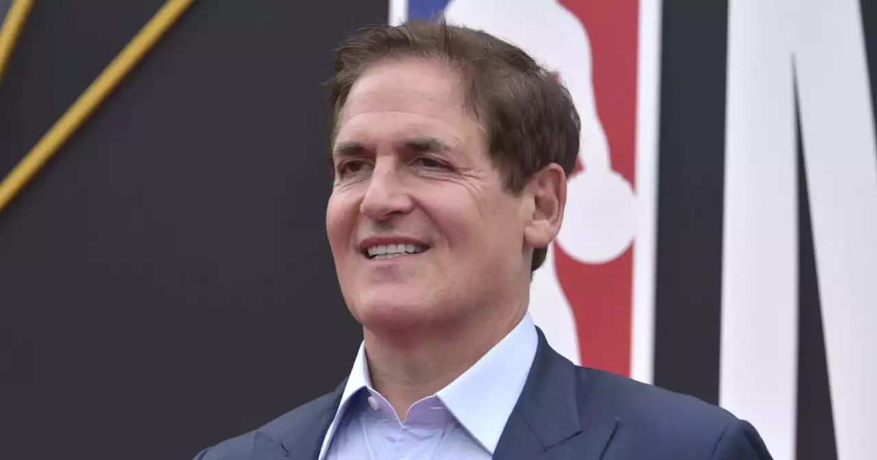 WATCH: Mark Cuban helps young men dress for success in Georgia