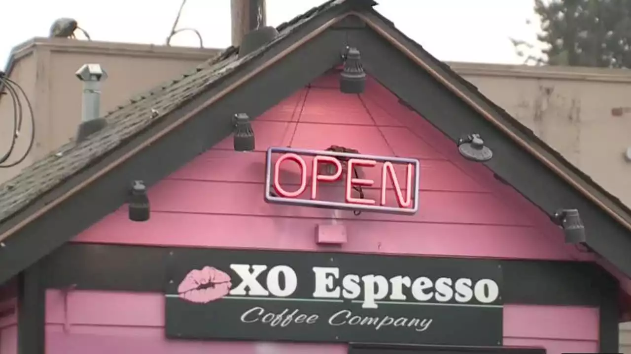 Federal judge rules in favor of bikini baristas over dress