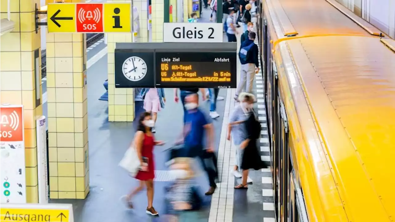 29-Euro-Ticket: Hohe Auslastung in Berlins Bussen und Bahnen