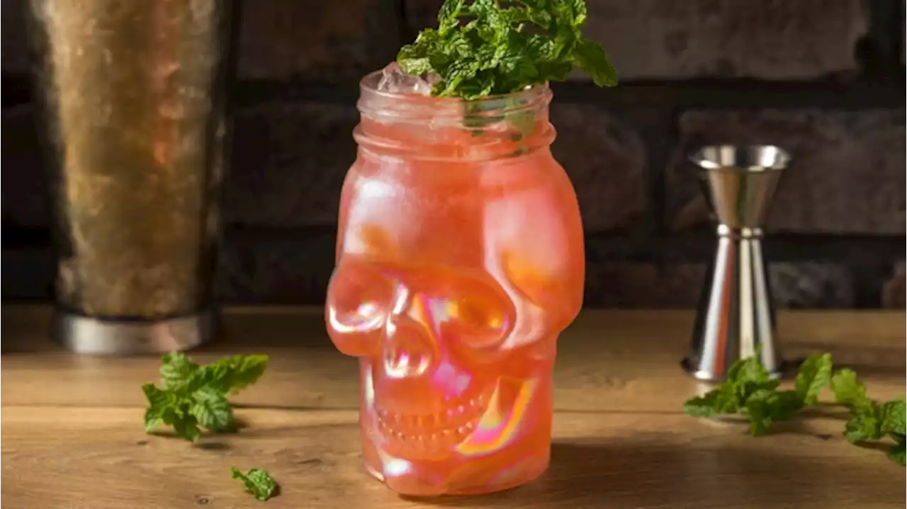 How to Make a Zombie, the Fruity Tiki Classic That Also Packs a Serious Punch