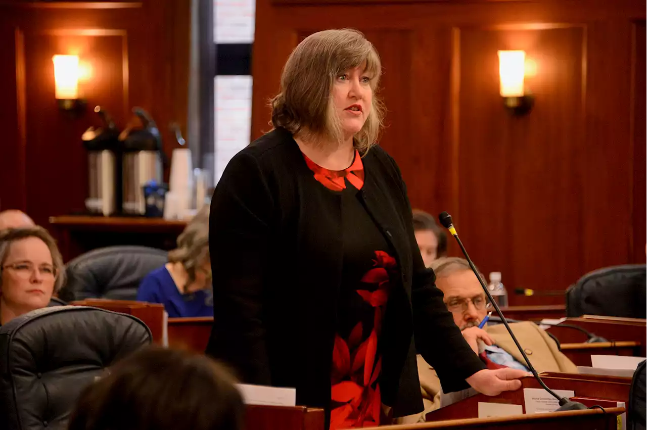 Alaska Legislature’s new social media policy nixes banning and blocking