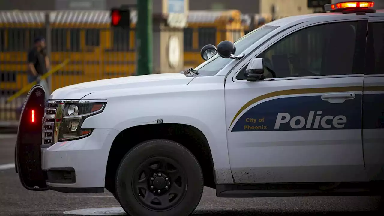 Suspect steals police car and flees with rifle on foot near 35th Avenue and Indian School Road