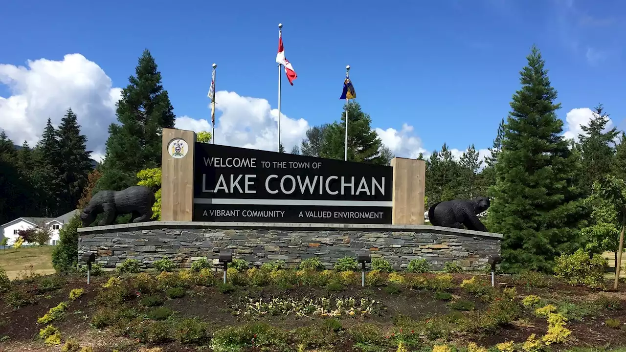 2 mayoral, 5 councillor candidates seek seats in Lake Cowichan