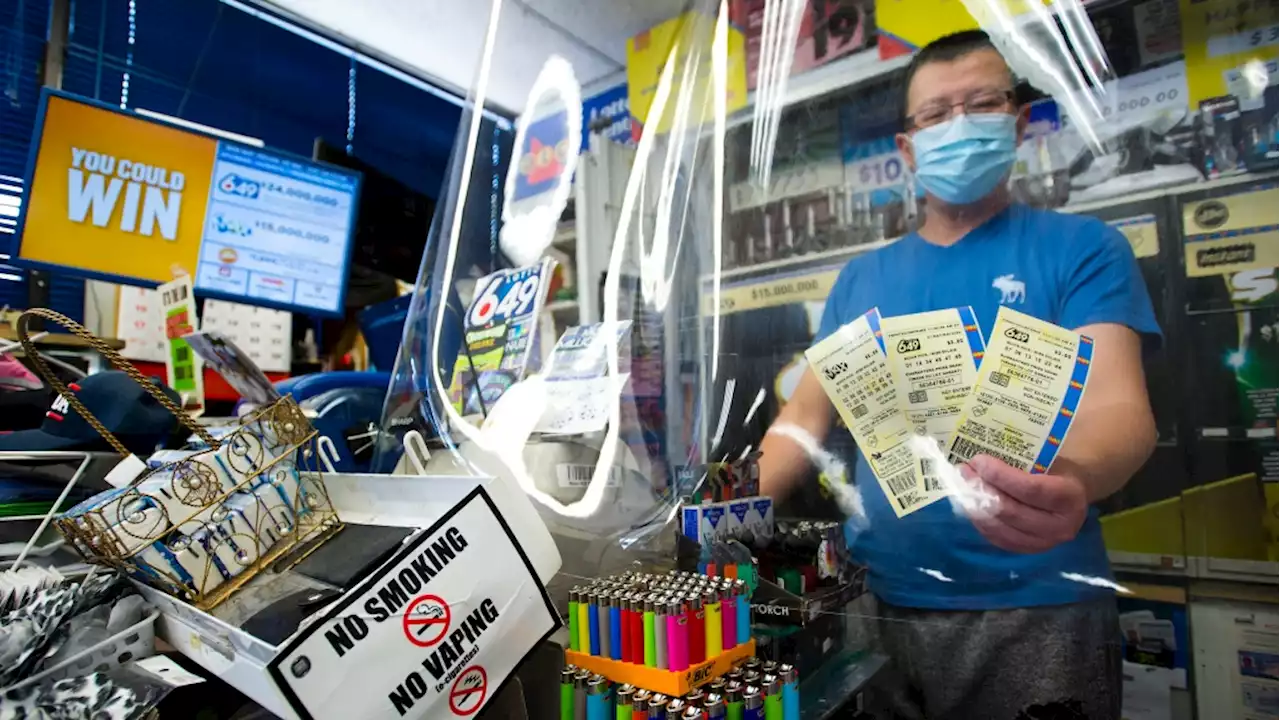 Two big lottery tickets in Ontario are about to expire if no one claims them