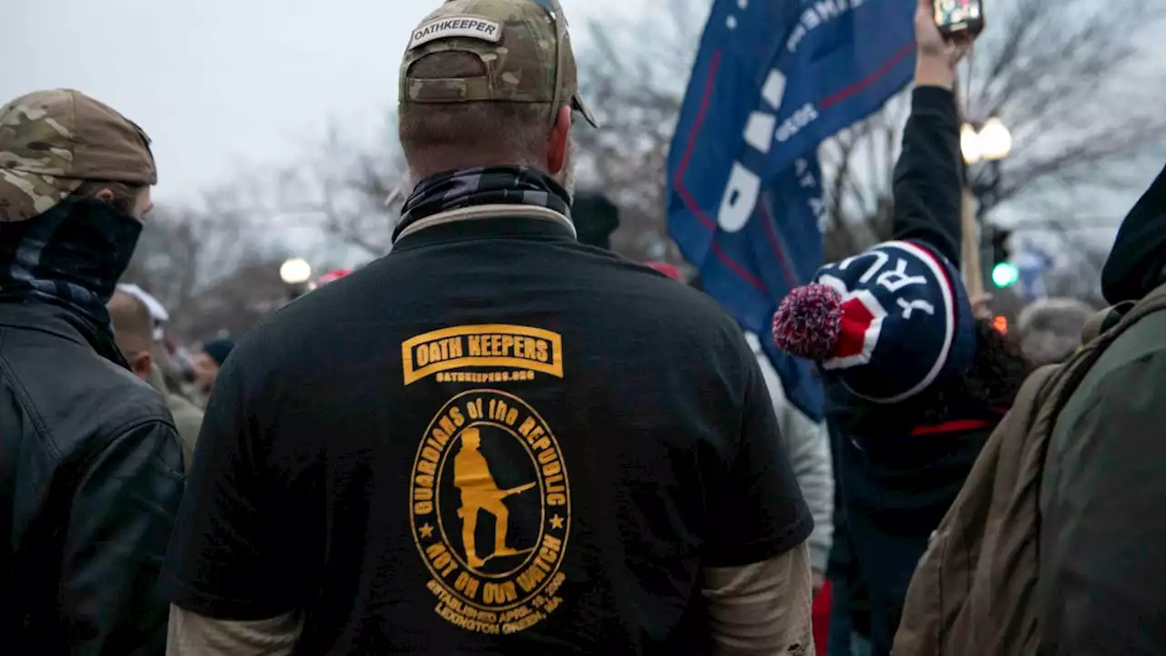 What we know about the Oath Keepers trial as opening remarks begin