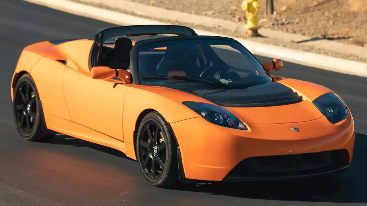 Very Orange 2010 Tesla Roadster Is Up For Auction