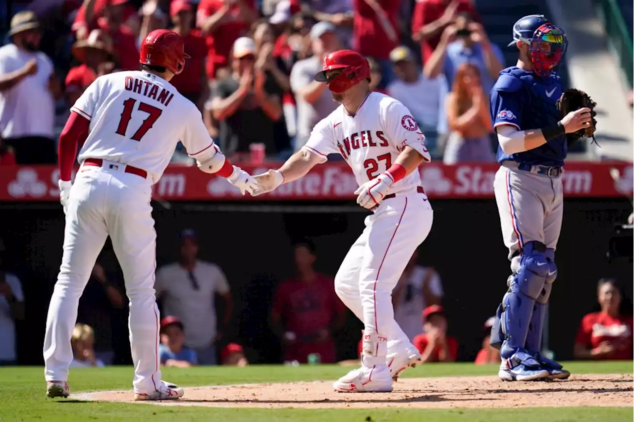 Angels ride early outburst to seventh straight victory