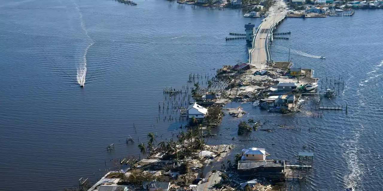 Feds promise massive aid for Hurricane Ian victims, as rescues continue in Florida