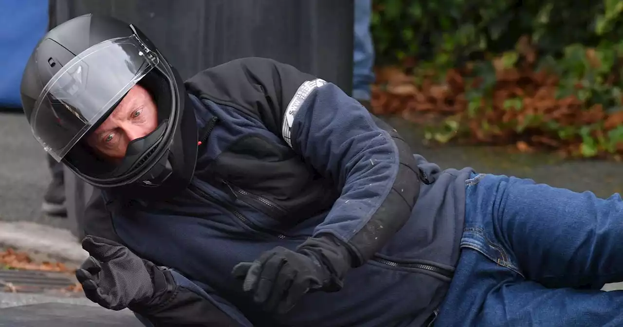 Corrie first look as Stephen tumbles off motorbike after being terrorised