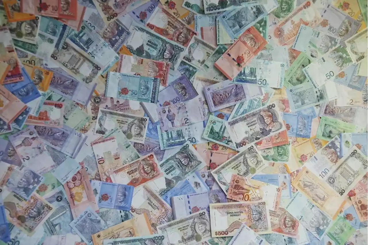 Falling ringgit won’t have big impact on public debt, says minister | The Malaysian Insight