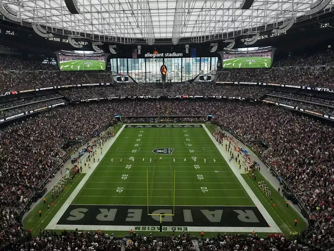 U.S. Supreme Court punts Oakland appeal over Las Vegas move by NFL's Raiders