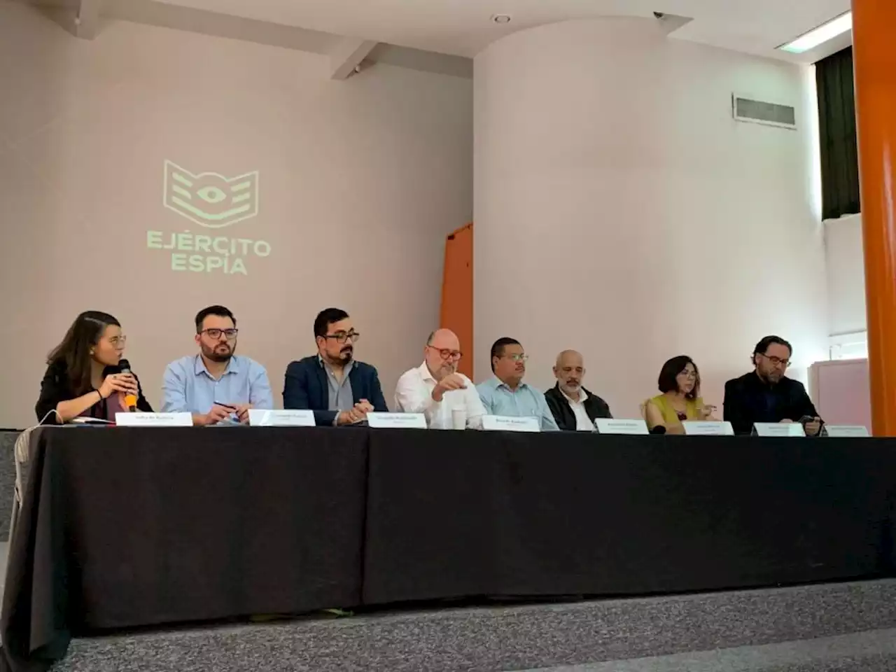 Periodistas y organizaciones exigen a la FGR investigar nuevo caso de espionaje desde la Sedena