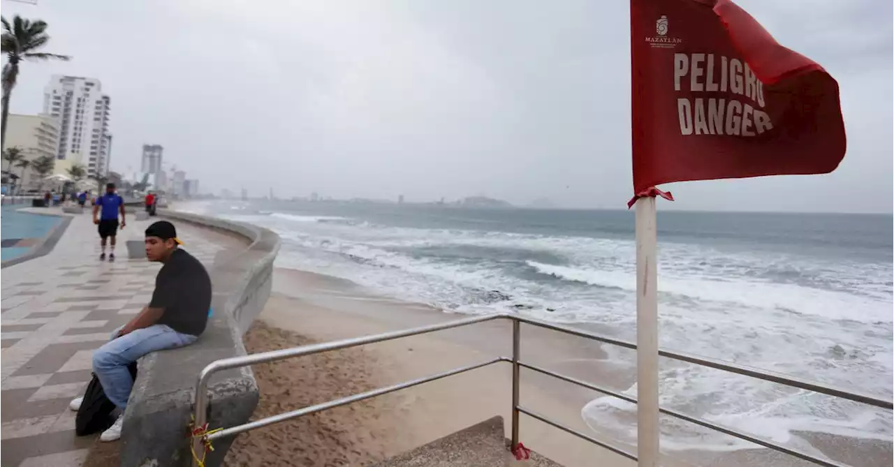 Hurricane Orlene could bring flash floods, mudslides to Mexico