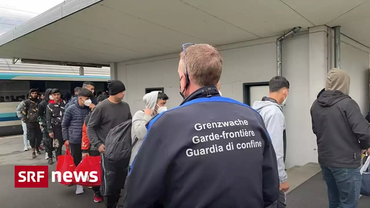 Schweiz wird zum Transitland - Wieso die Schweiz Migranten passieren lässt