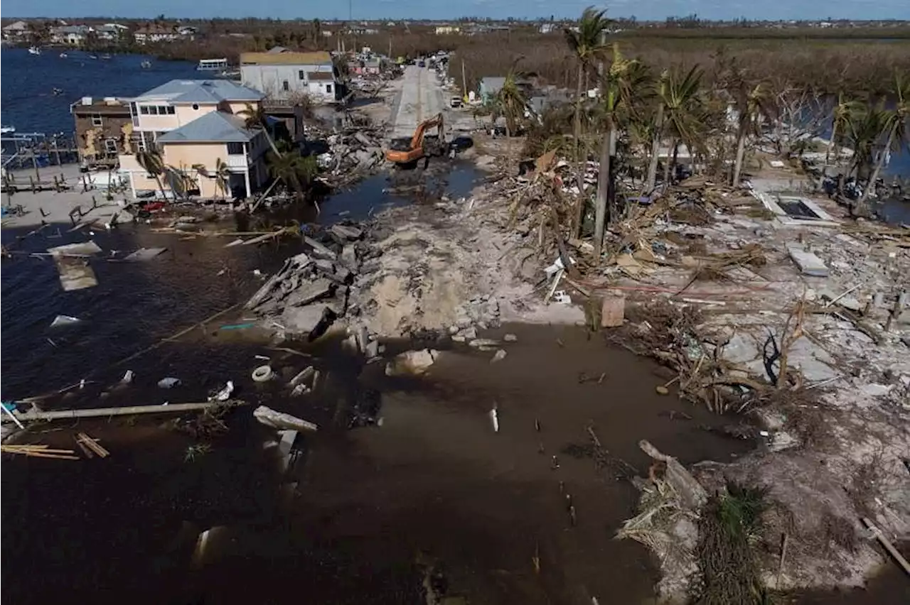 Hurricane Ian death toll climbs to 83, officials defend response