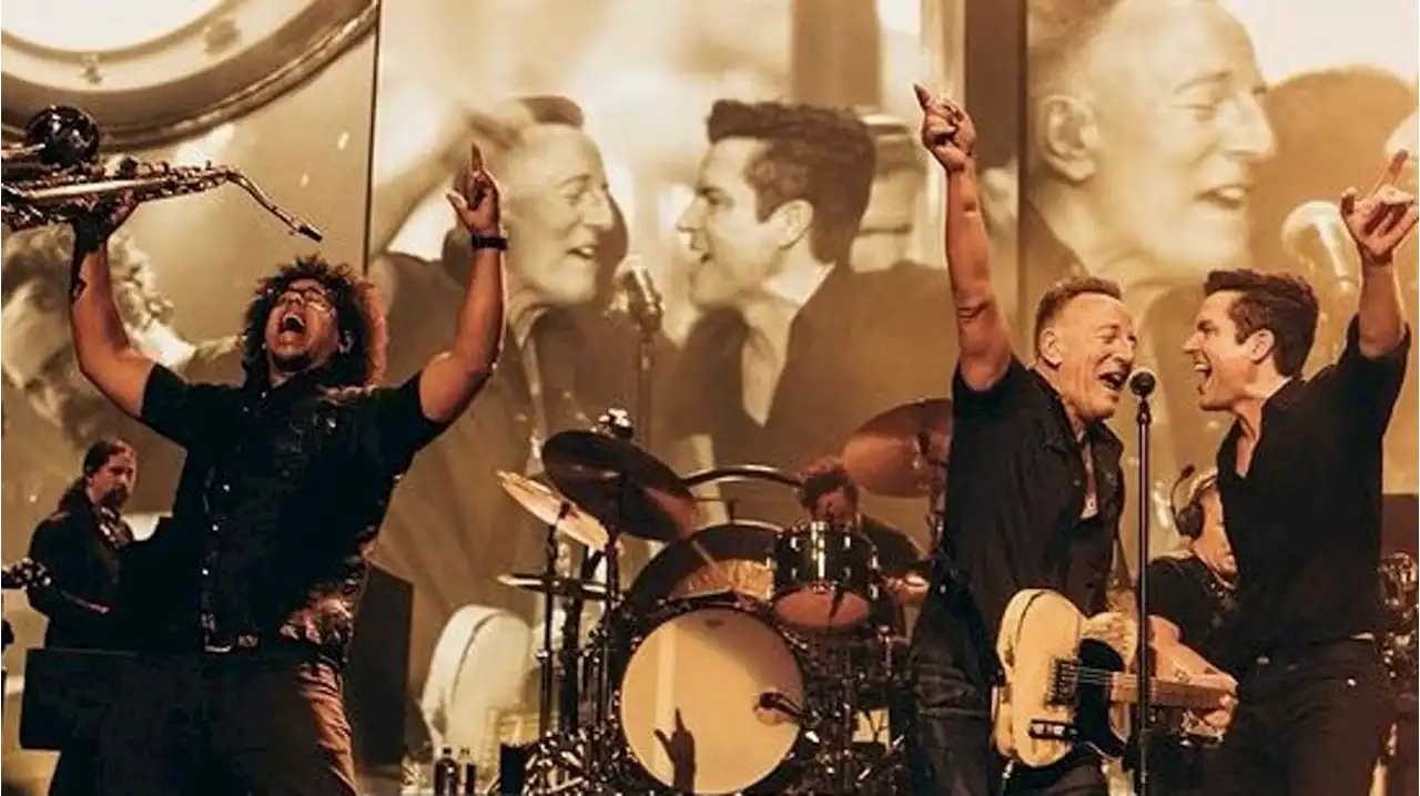 Watch Bruce Springsteen, Jake Clemons join the Killers for a rare night at Madison Square Garden show