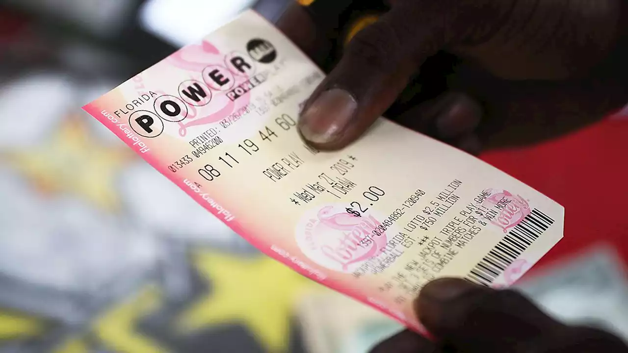 3 big money-winning Powerball tickets sold in Florida in Wednesday night’s drawing