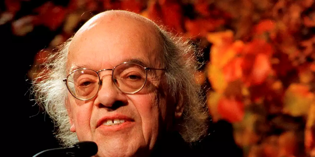 Gerald Stern, prize-winning and lyrical poet, dies at 97