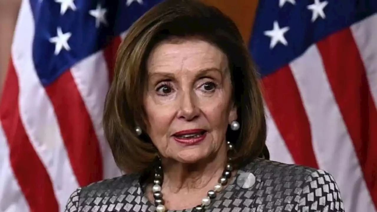 La cheffe démocrate américaine Nancy Pelosi se dit 'traumatisée' par l'agression violente de son mari