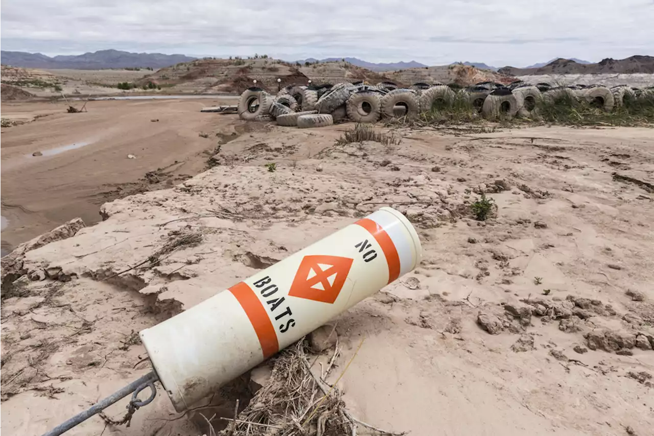 Shipwrecks, Volcanic Ash And Lost Cities Come To The Surface In Lake Mead