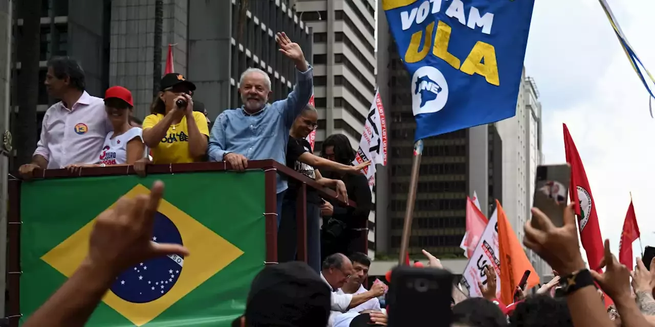 Lula Ou Bolsonaro Millions De Br Siliens Lisent Leur Pr Sident