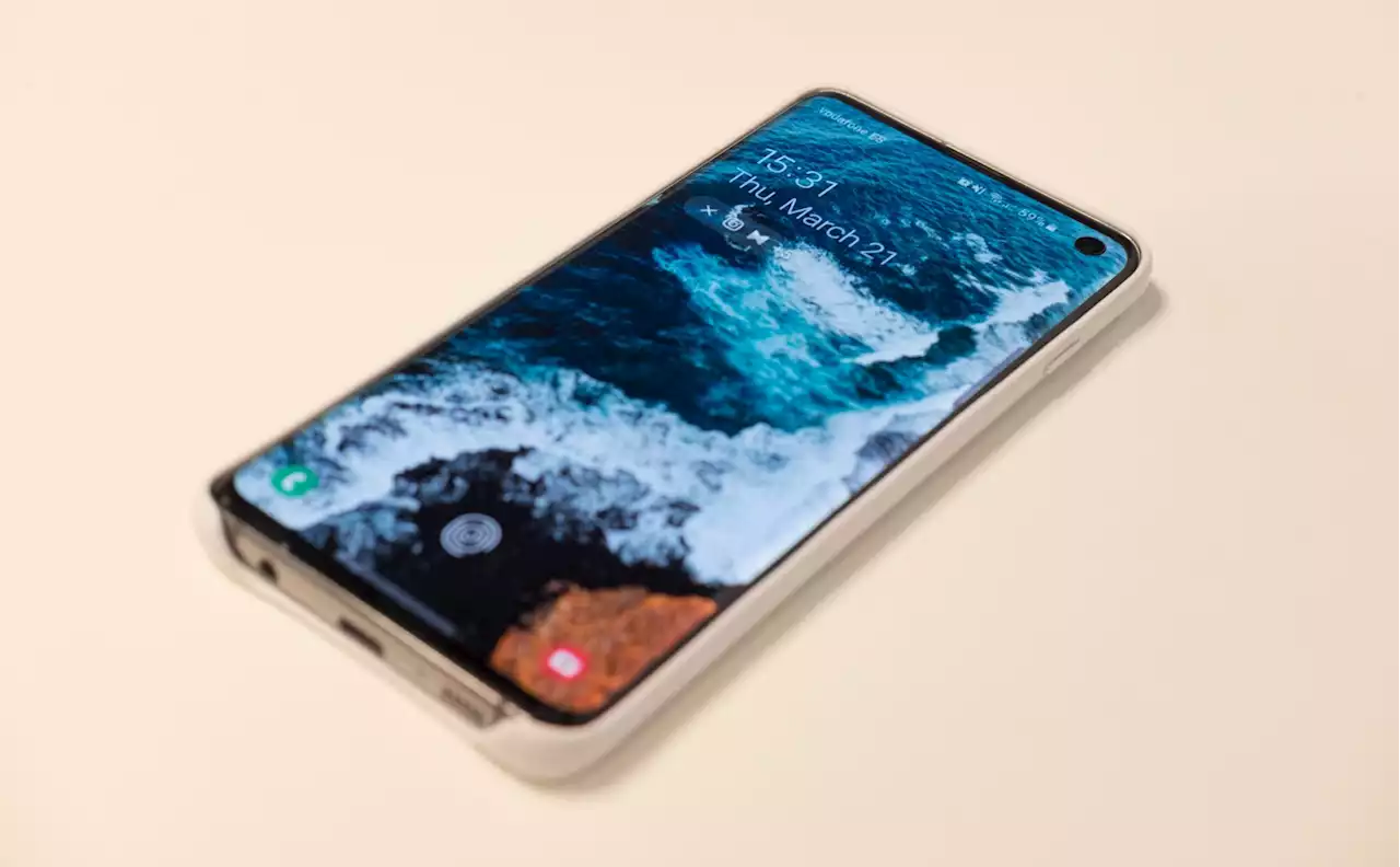 Les Galaxy S10 en fin de prise en charge, la cote des Tesla s'effondre et les nouveautés iOS 16.1 -- L’actu tech de la semaine - Frandroid