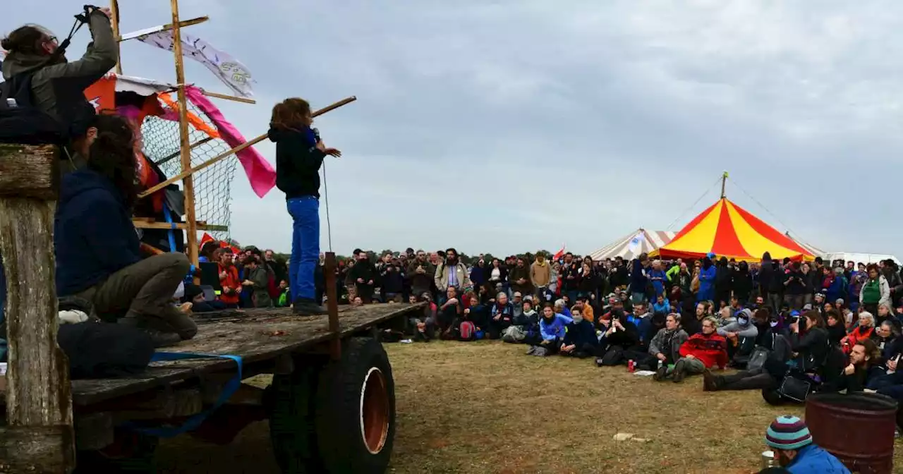 Mobilisation contre les « bassines » : y aura-t-il une ZAD dans les Deux-Sèvres ?