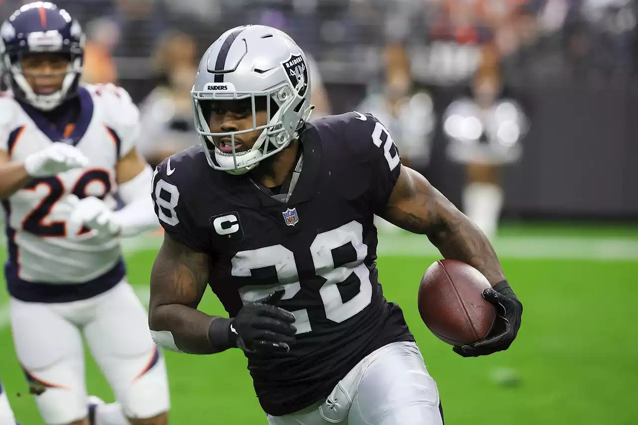 Raiders vs. Saints predictions: Josh Jacobs and Derek Carr lead the way