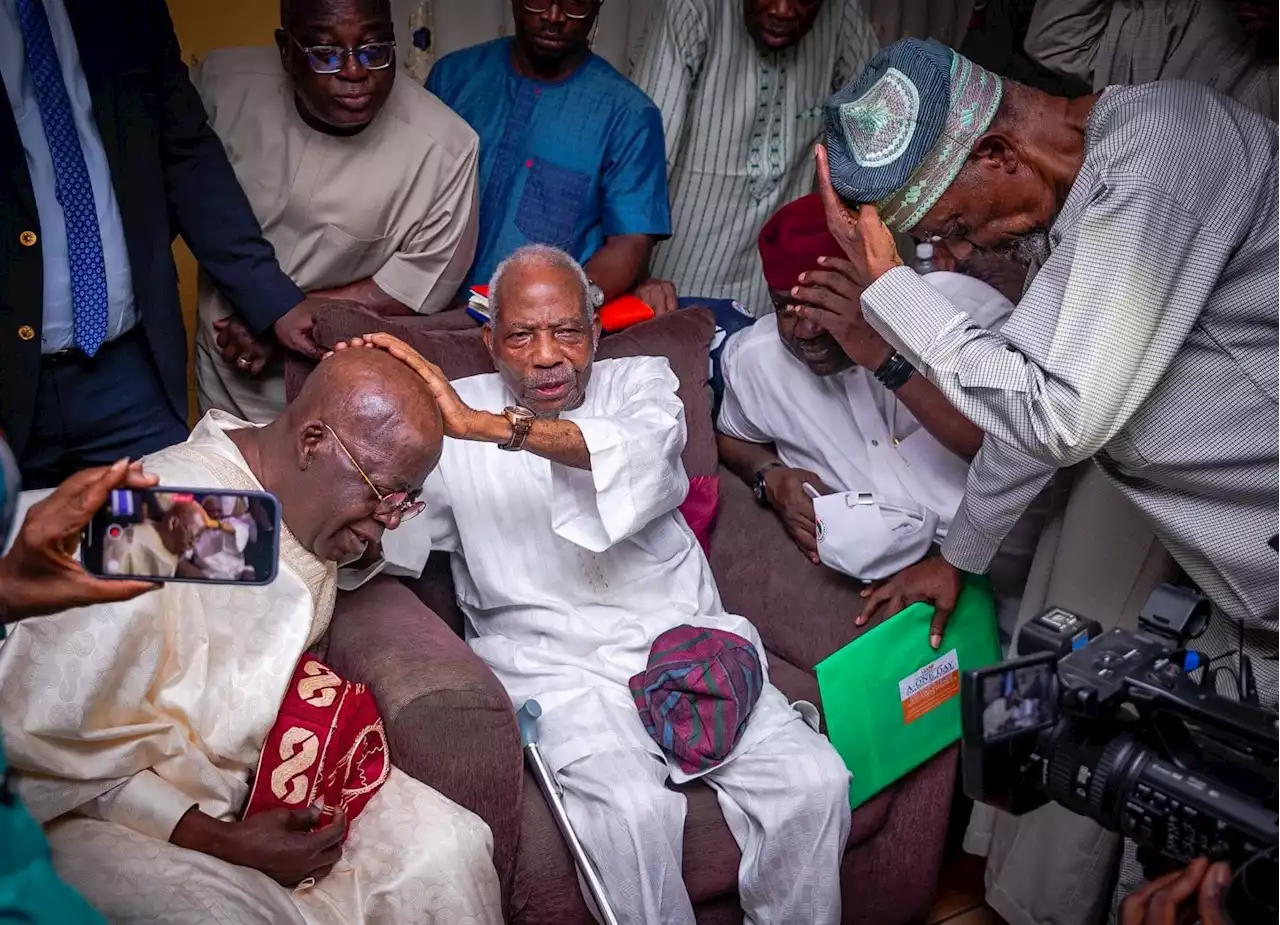 2023: Afenifere leader blesses Tinubu's presidential ambition