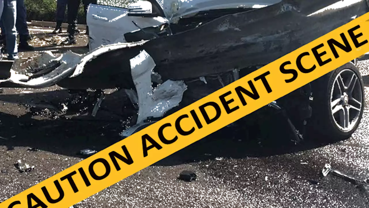 Collision between a taxi and a bakkie leaves seven dead in KZN - SABC News - Breaking news, special reports, world, business, sport coverage of all South African current events. Africa's news leader.